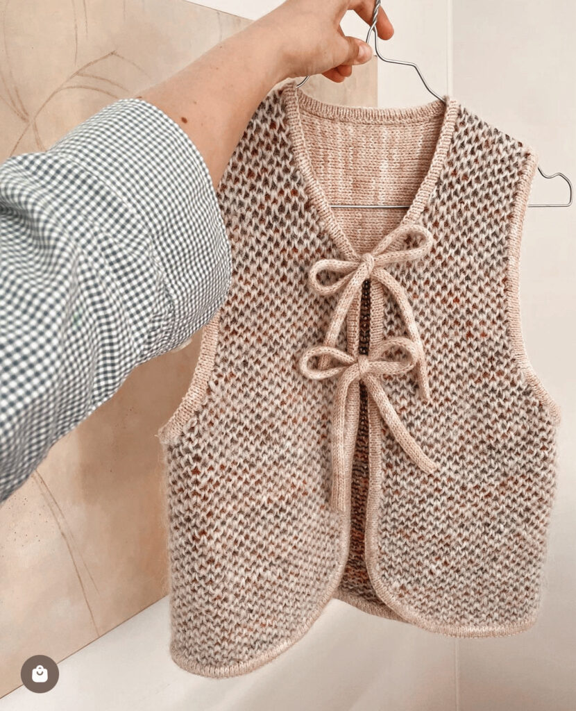 My honey vest af Wool and Beyond